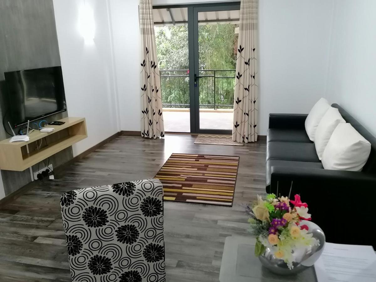 Bobato Building Appartement Curepipe Buitenkant foto